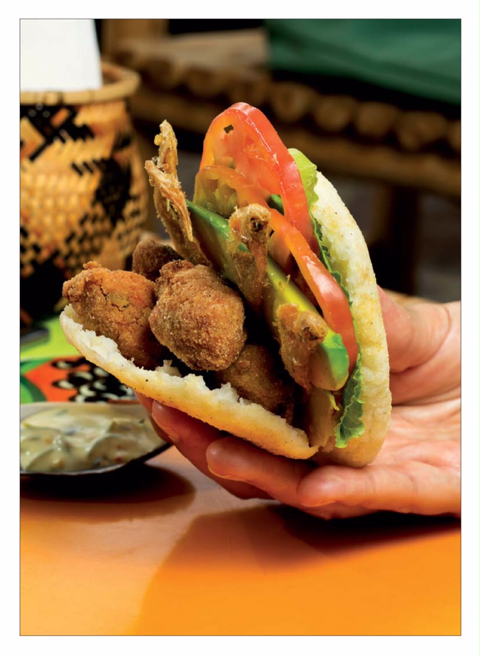 casa mejillon pilar cabrera una arepa hecha postal la sustentabilidad